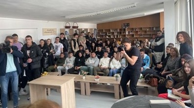 УНСС организира две допълнителни пробни матури за дванадесетокласниците в Сандански и Петрич